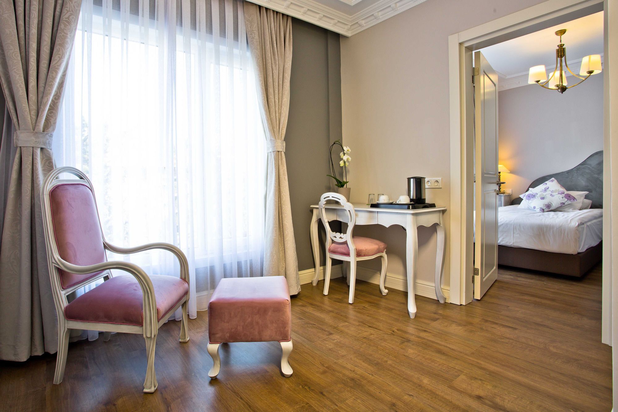 Blanche Hotel&garden Pool 3* Istanboel